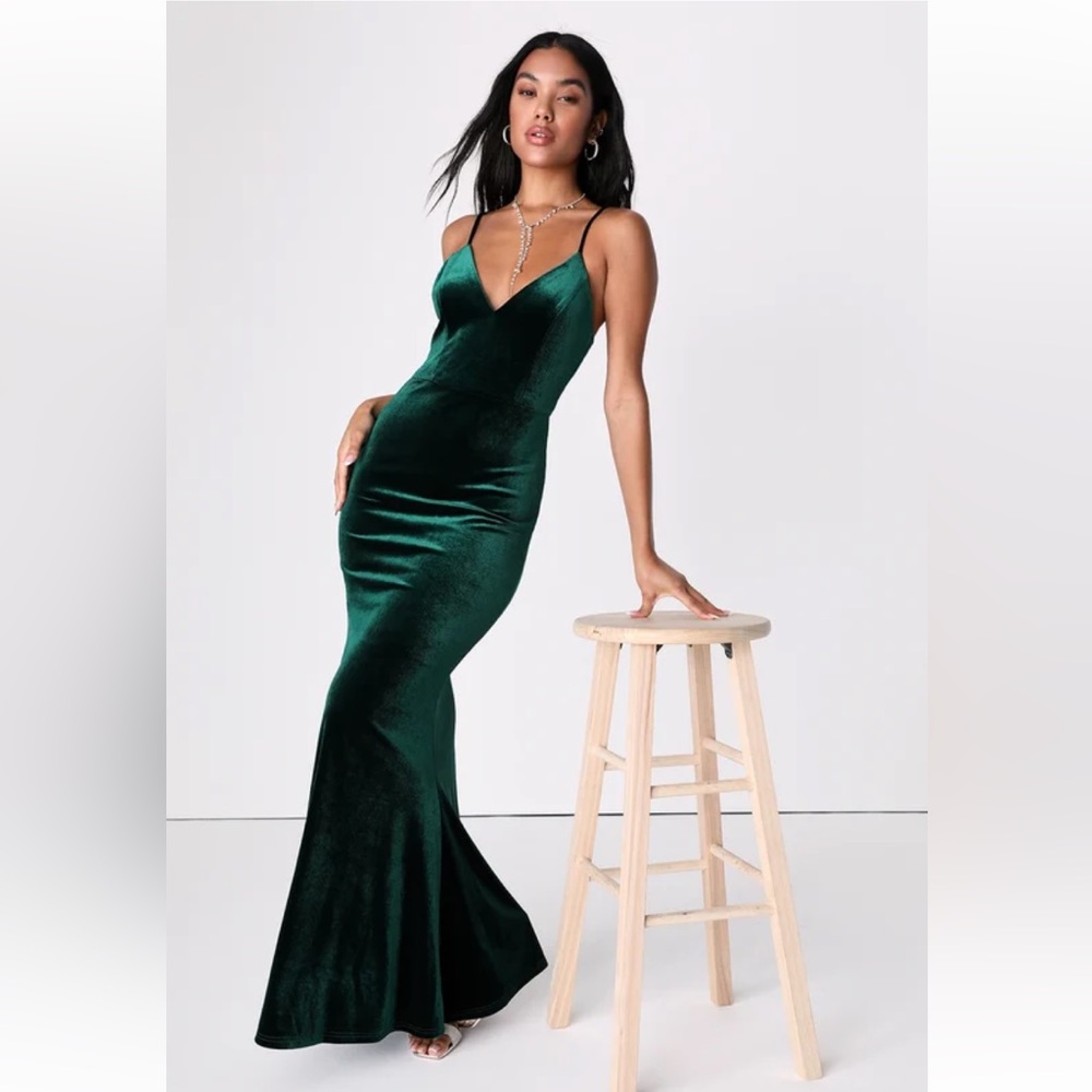 Emerald Green Velvet Mermaid Maxi Dress